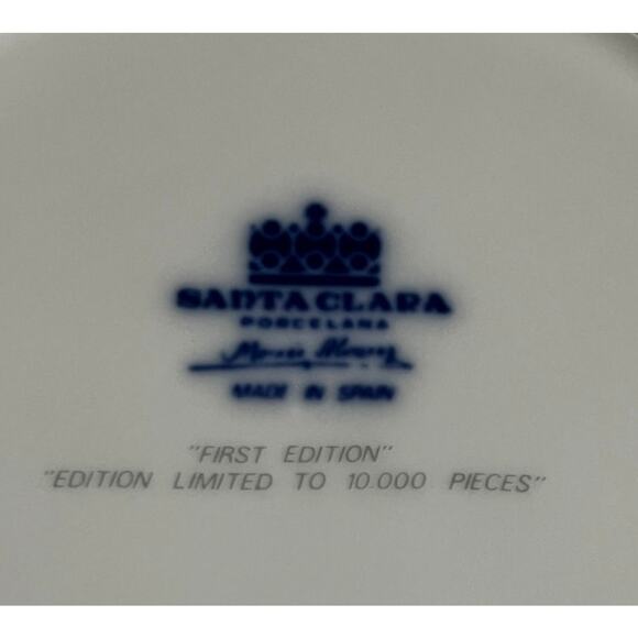 Santa Clara Porcelain Blue Christmas Plate 1st Edi Spain Decorator Plate 1970 - Picture 2 of 3